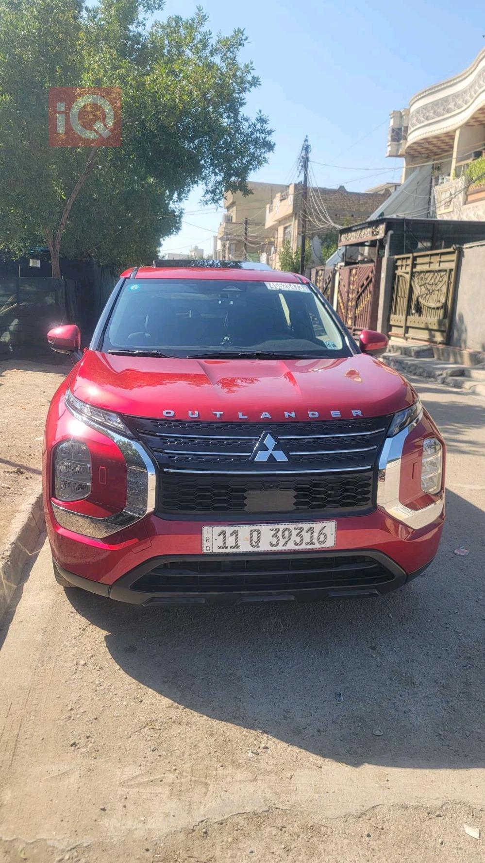 میتسوبیشی ئاوتلاندەر